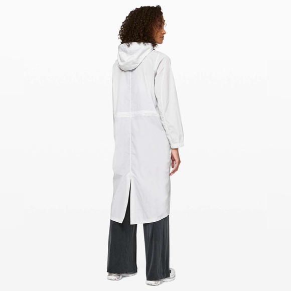 Lululemon The Lab Verdante Coat in Vapor White Size 6 Jacket Midi Shell - Picture 3 of 13